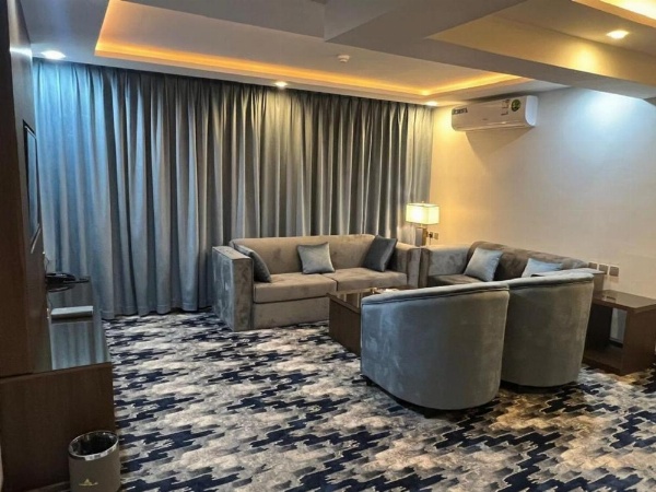 Aman Suites Hotel - ALmhalh image 12