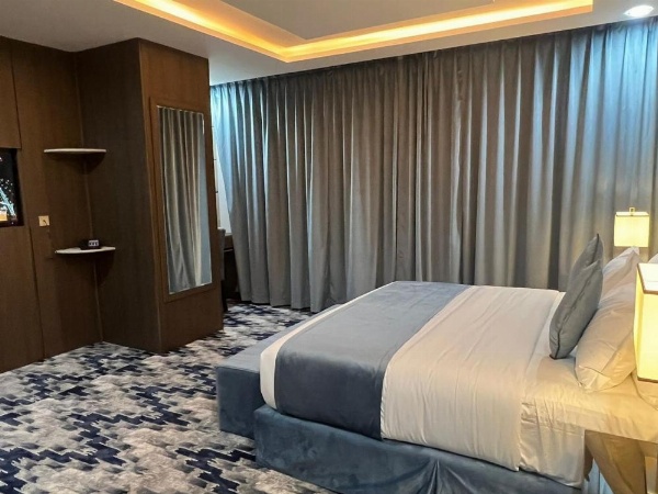 Aman Suites Hotel - ALmhalh image 5